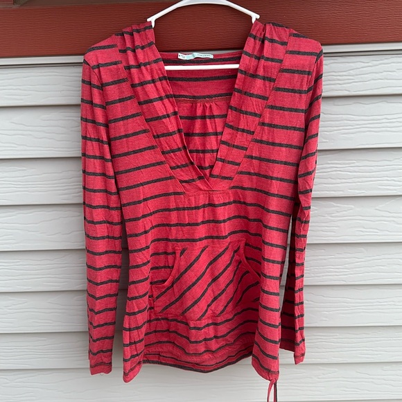 Maurices Tops - Maurices, Size Medium, Hooded Long Sleeve Top